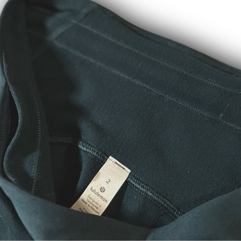 Lululemon chase the chill hi rise pants - Picture 11 of 15